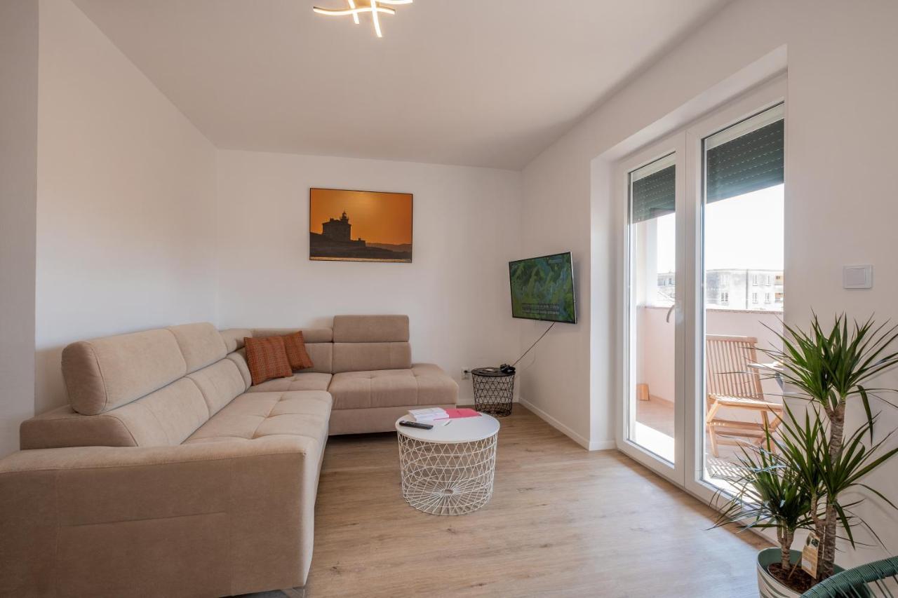 Apartment Second