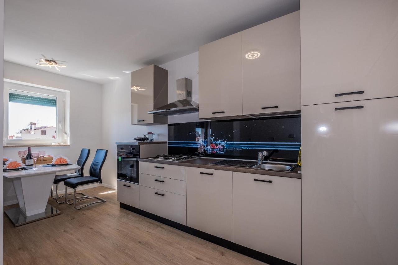 Second Apartment *